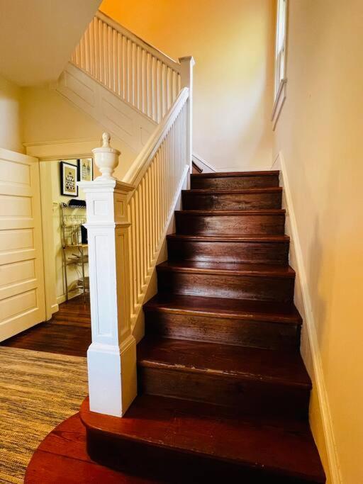 4 Bedroom Dc'S Best Location With Parking, Walk To Clarendon Metro, Shopping And Nightlife! Arlington Exterior photo